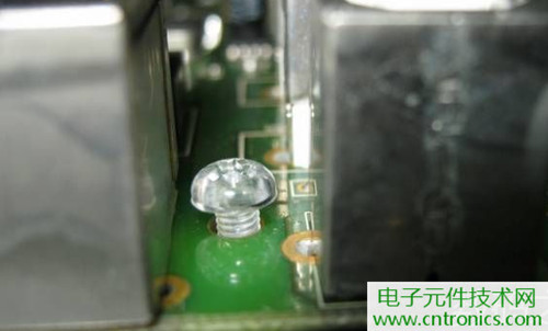 觸摸屏售價過萬？一臺工控設備觸摸屏拆解
