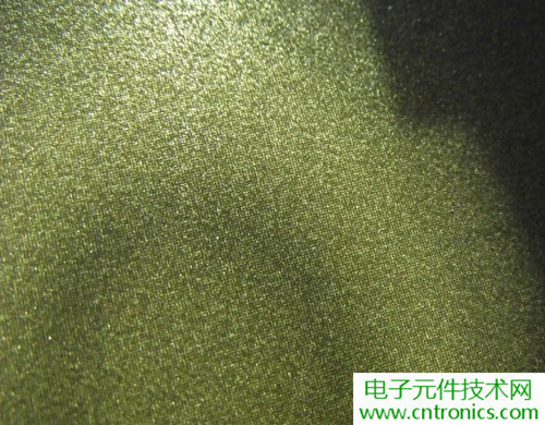 探秘電子紙！一款電紙書的電子墨水屏拆解