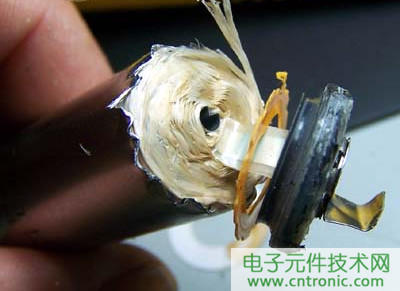 筆記本電池拆解，探秘電池內(nèi)部結(jié)構(gòu)