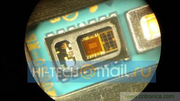 三星S7手機僅靠粘膠防水，也是沒“sei”了！