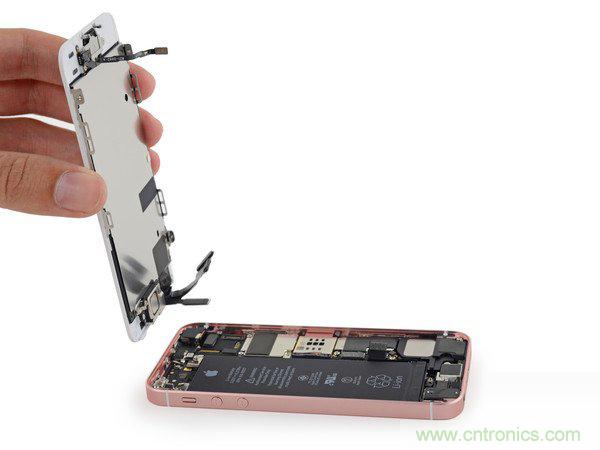 有什么地方?jīng)]有變？iPhone SE真機(jī)拆解