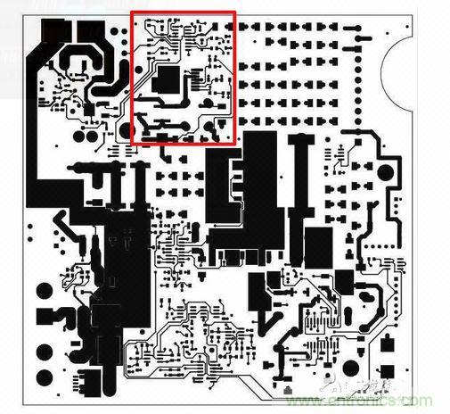 這是自動測試設備的PCB，因為事先了解過那顆SEPIC轉(zhuǎn)換器（以紅框標示），我的設計第一次就成功。