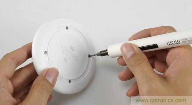 拆解對比：系出同門，小米、紫米無線充電器的差別有多大？